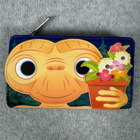 Loungefly E.T. The Extra-Terrestrial Zip-Around Wallet Multicolor One Size
